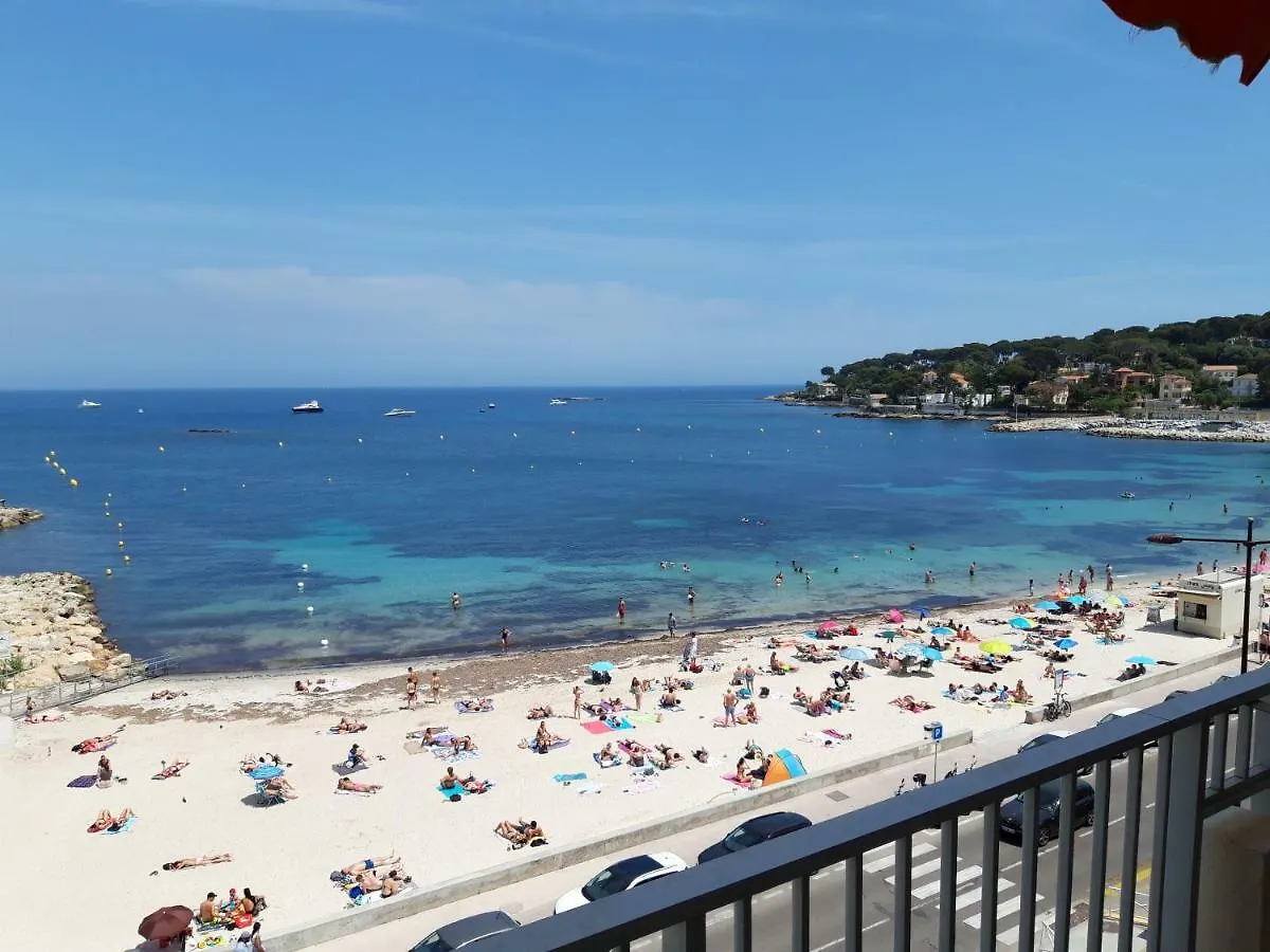شقة Antibes: A Nest Perched On The Sea!