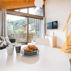 stunning-renovated-studio-with-mezzanine.hotels-rhonealpes.com/